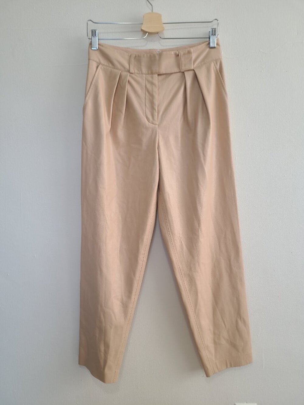 Alice + Olivia Faux Leather Pant Beige Size 4